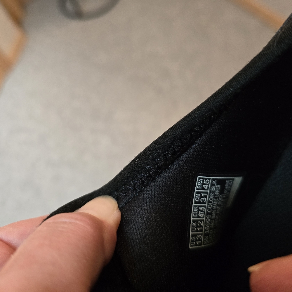 SKECHERS Shoes Men's Black Brown 13 Slip On Classic Fit Memory… - Picture 9 of 9